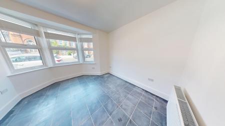 2 bedroom Flat to let in Rutland Road, Hove, BN3
