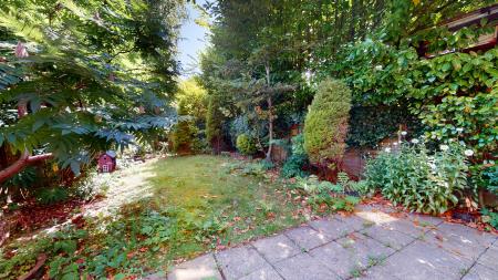 3 bedroom Semi-detached house to let in Davigdor Road, Hove, BN3
