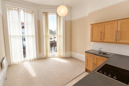 1 bedroom Flat to let in Denmark Terrace, Brighton, BN1