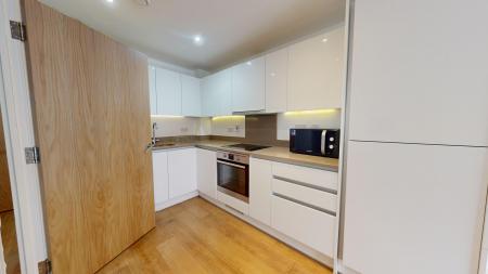 2 bedroom Flat to let in Dyke Road