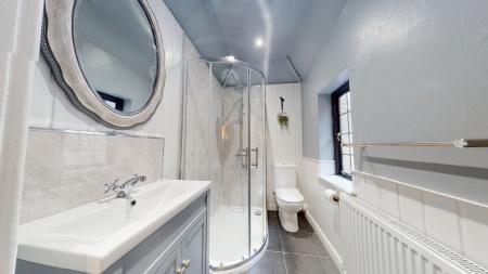1 bedroom Flat to let in High Street, Ditchling, BN6