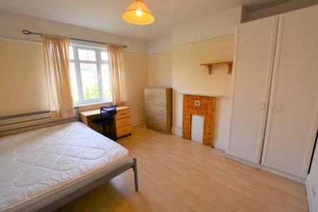 6 bedroom Terraced House to let in Stanmer Park Road, Brighton, BN1