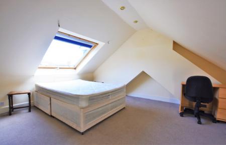 6 bedroom Terraced House to let in Stanmer Park Road, Brighton, BN1