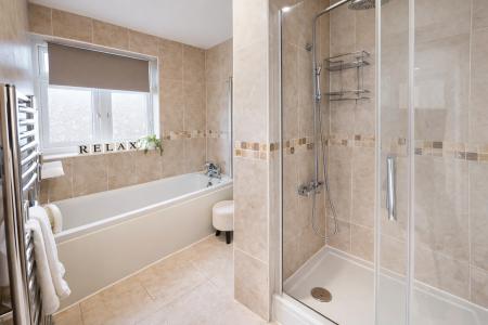 4 bedroom Semi-detached house to let in Overhill Gardens, Patcham, Brighton, BN1