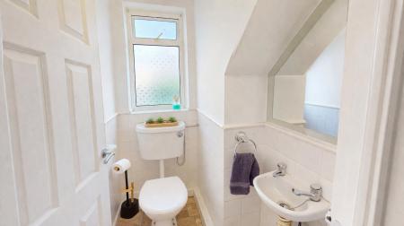 4 bedroom Semi-detached house to let in Overhill Gardens, Patcham, Brighton, BN1