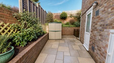4 bedroom Semi-detached house to let in Overhill Gardens, Patcham, Brighton, BN1
