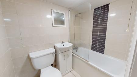 1 bedroom Flat to let in Dorset Gardens, Brighton, BN2