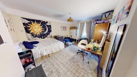 1 bedroom Flat to let in 54-55 Kings Road, Brighton, BN1