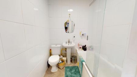1 bedroom Flat to let in Walpole Terrace, Brighton, BN2