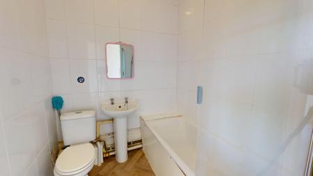 1 bedroom Flat to let in Walpole Terrace, Brighton, BN2