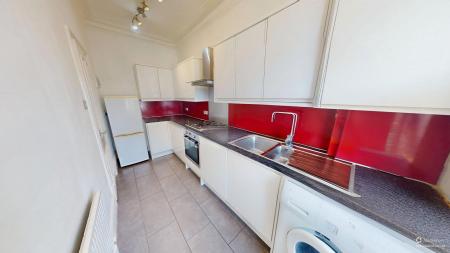 2 bedroom Flat to let in New Church Road, Hove, BN3