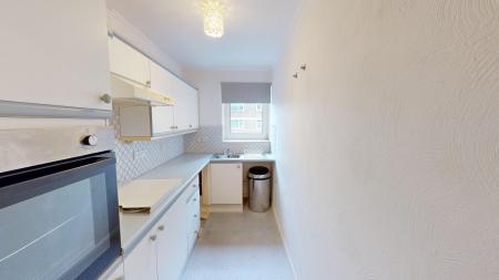 1 bedroom Flat to let in New Church Road, Hove, BN3