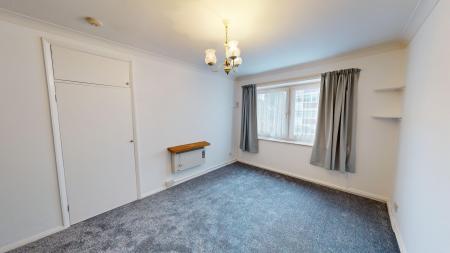 1 bedroom Flat to let in New Church Road, Hove, BN3