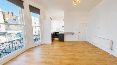 1 bedroom Flat to let in Powis Road, City Centre, Brighton, BN1