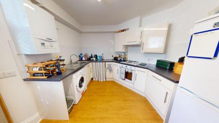 1 bedroom Flat to let in Cavendish Place, Brighton, BN1