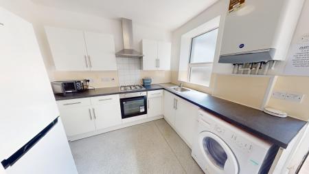 4 bedroom Detached house to let in St Mary Magdalene Road, Hanover, Brighton, BN2