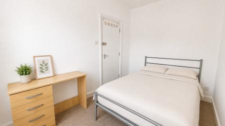 4 bedroom Detached house to let in St Mary Magdalene Road, Hanover, Brighton, BN2