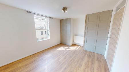 1 bedroom Flat to let in Sillwood Place, Brighton, BN1