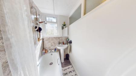 1 bedroom Flat to let in Holland Mews, Hove, BN3