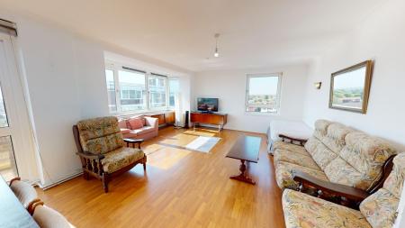 2 bedroom Flat to let in Dyke Road, Brighton, BN1