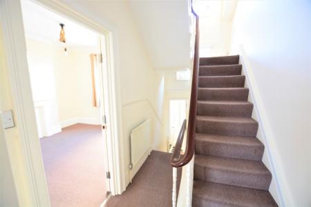 2 bedroom Flat to let in Buckingham Road, Brighton, BN1