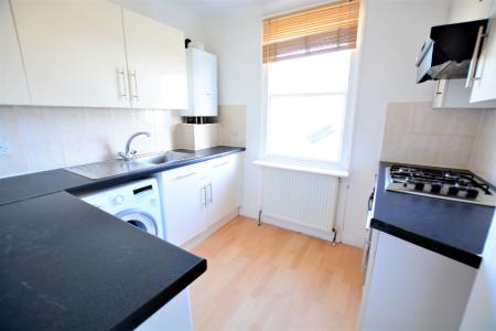 2 bedroom Flat to let in Buckingham Road, Brighton, BN1