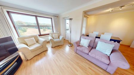 1 bedroom Flat to let in Mandalay Court, Brighton, BN1