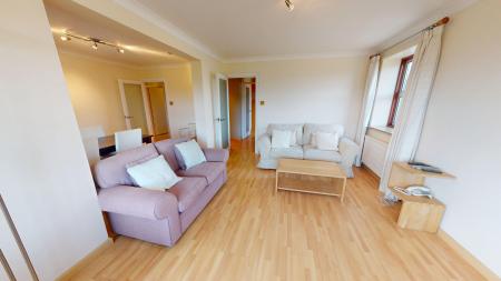 1 bedroom Flat to let in Mandalay Court, Brighton, BN1