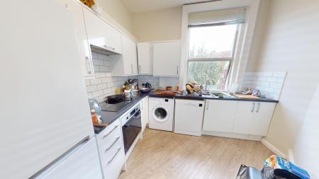 2 bedroom Flat to let in Chatham Place, City Centre, Brighton, BN1