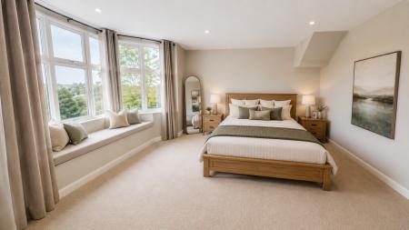 6 bedroom Detached house for sale in Woodland Avenue, Hove, BN3