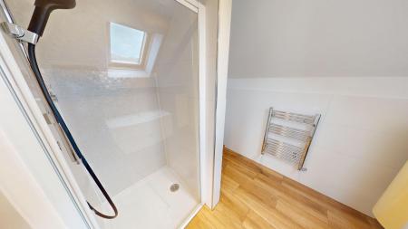 6 bedroom Detached house for sale in Woodland Avenue, Hove, BN3