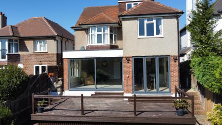 6 bedroom Detached house for sale in Woodland Avenue, Hove, BN3