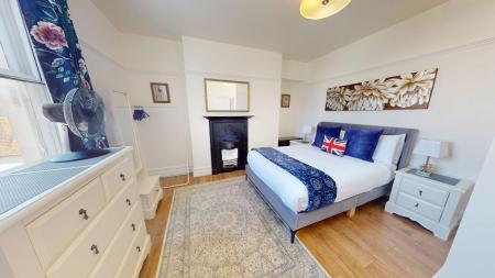 1 bedroom Flat to let in Ship Street, City Centre, Brighton, BN1