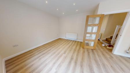 4 bedroom Detached house to let in Dale view, Hove, BN3