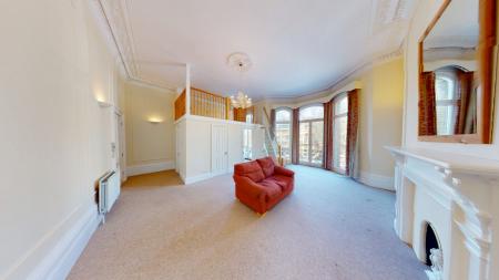 1 bedroom Flat to let in First Avenue, Hove, BN3