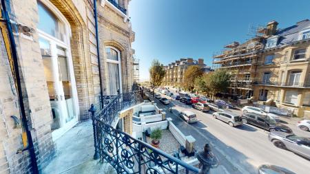 First Avenue, Hove, BN3