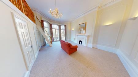 1 bedroom Flat to let in First Avenue, Hove, BN3