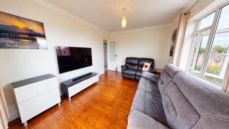 2 bedroom Flat for sale in The Drive, Hove, BN3