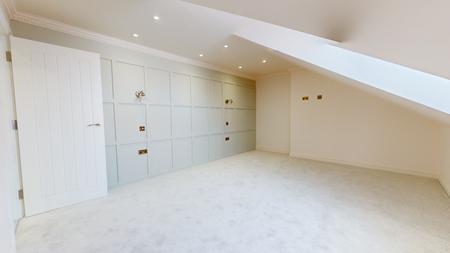 3 bedroom Flat to let in St Aubyns, Hove, BN3
