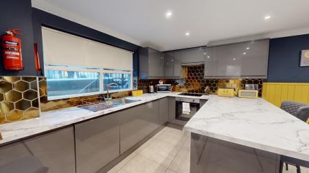 4 bedroom Terraced House to let in Terrace Row, Brighton, BN2