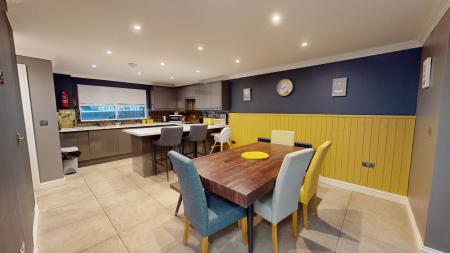 4 bedroom Terraced House to let in Terrace Row, Brighton, BN2