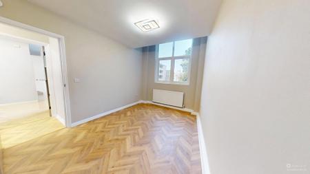 2 bedroom Flat to let in Shanklin Road, Hanover, Brighton, BN2