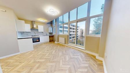 2 bedroom Flat to let in Shanklin Road, Hanover, Brighton, BN2