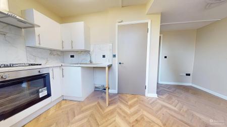 1 bedroom Flat to let in Shanklin Road, Hanover, Brighton, BN2