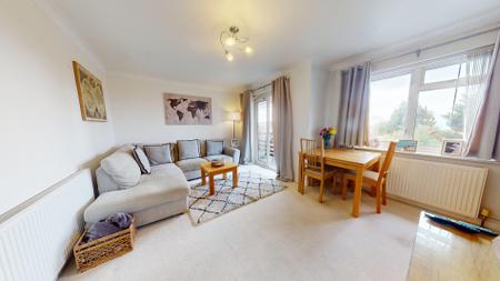 3 bedroom Flat for sale in Burwash Road, Hove, BN3