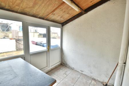 2 bedroom Terraced House for sale in Bridgefield Street, Hapton, BB12