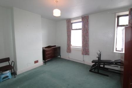 4 bedroom Terraced House for sale in Colne Road, Brierfield, BB9