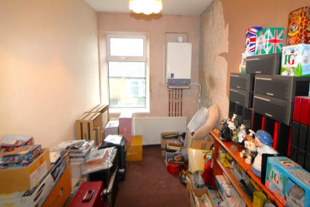 2 bedroom Terraced House for sale in Lonsdale Street, Burnley, BB12