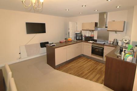 2 bedroom Apartment for sale in The Arches, Colne, BB8