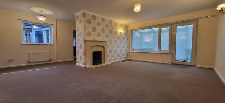 4 bedroom Bungalow to let in Hillside View, Brierfield, BB9